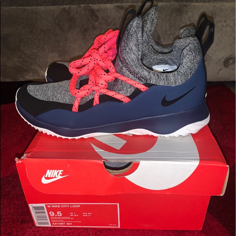 Nike City Loop Sneaker